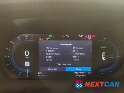 Zdjęcie 9 z 13 samochodu: 2023 VOLVO XC40 RECHARGE ULTIMATE VIN:YV4ED3UM7P2092647 - miniatura