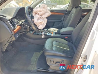 Zdjęcie 7 z 13 samochodu: 2021 AUDI Q5 PREMIUM VIN:WA1AAAFY4M2010054 - miniatura