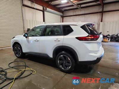 Drugie zdjęcie samochodu z przodu: 2025 NISSAN ROGUE SV VIN:5N1BT3BA1SC763892 - miniatura