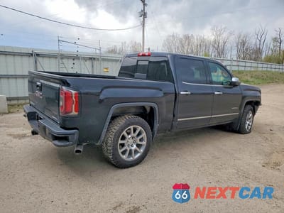 Trzecie zdjęcie samochodu z tyłu: 2018 GMC SIERRA K1500 DENALI VIN:3GTU2PEC5JG208833 - miniatura
