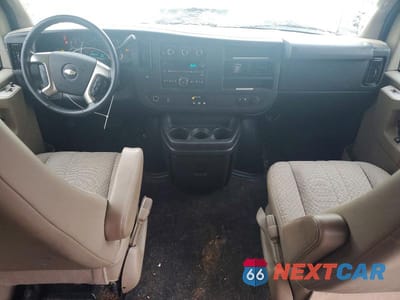 Zdjęcie 8 z 13 samochodu: 2013 CHEV EXPRESS 1 VIN:1GNSGCF49D1160580 - miniatura