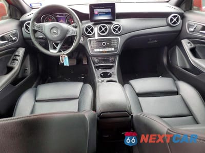 Zdjęcie 8 z 14 samochodu: 2020 MERCEDES-BENZ GLA 250 VIN:WDCTG4EB0LU020962 - miniatura