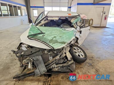 Piąte zdjęcie samochodu w środku: 2011 NISSAN VERSA 1.8 S VIN:3N1BC1CP1BL508906 - miniatura