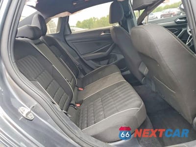 Zdjęcie 10 z 12 samochodu: 2024 VOLKSWAGEN JETTA SPORT VIN:3VWBM7BU7RM025541 - miniatura