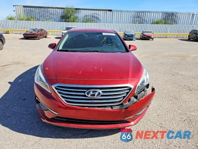 Piąte zdjęcie samochodu w środku: 2016 HYUNDAI SONATA SE VIN:5NPE24AF1GH331497 - miniatura