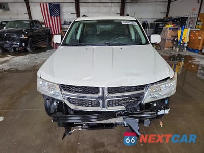 Piąte zdjęcie samochodu w środku: 2011 DODGE JOURNEY MAINSTREET VIN:3D4PG1FG5BT561775 - miniatura