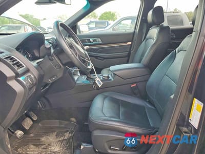 Zdjęcie 7 z 13 samochodu: 2017 FORD EXPLORER LIMITED VIN:1FM5K8F82HGA85787 - miniatura