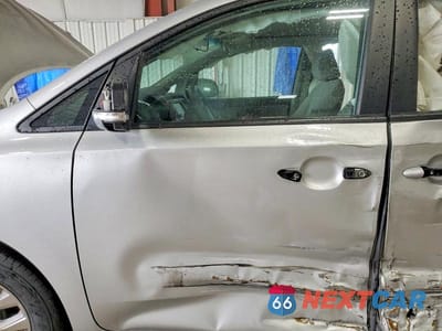 Zdjęcie 7 z 13 samochodu: 2020 KIA SEDONA L VIN:KNDMA5C11L6660324 - miniatura