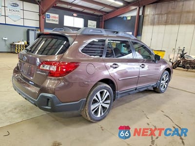 Trzecie zdjęcie samochodu z tyłu: 2019 SUBARU OUTBACK 2.5I LIMITED VIN:4S4BSAJC5K3211063 - miniatura