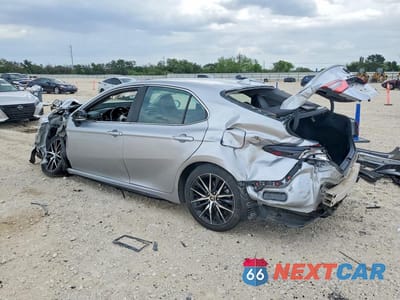 Drugie zdjęcie samochodu z przodu: 2024 TOYOTA CAMRY SE VIN:4T1G11AKXRU849801 - miniatura