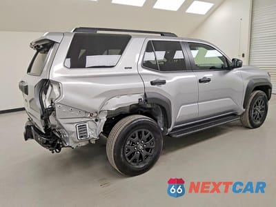 Trzecie zdjęcie samochodu z tyłu: 2026 TOYOTA 4RUNNER SR5 VIN:JTEVA5BR7T5094800 - miniatura