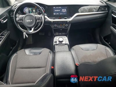 Zdjęcie 8 z 11 samochodu: 2022 KIA NIRO EV S VIN:KNDCC3LG0N5159738 - miniatura
