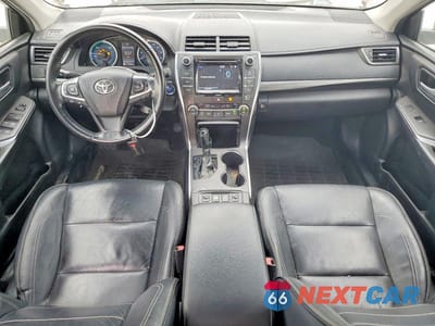 Zdjęcie 8 z 11 samochodu: 2016 TOYOTA CAMRY HYBRID XLE VIN:4T1BD1FK7GU189742 - miniatura