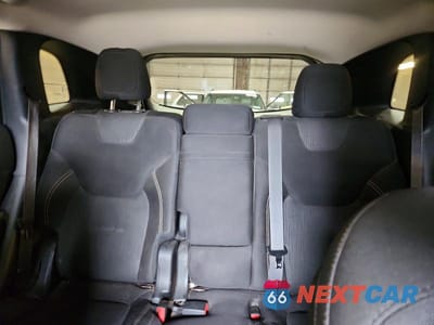 Zdjęcie 10 z 14 samochodu: 2015 JEEP CHEROKEE LATITUDE VIN:1C4PJMCS3FW565445 - miniatura