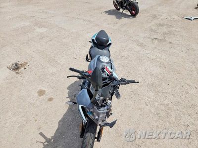 Piąte zdjęcie samochodu w środku: 2023 CF MOTO 300SS VIN:LCEPDPL3XP6000306 - miniatura