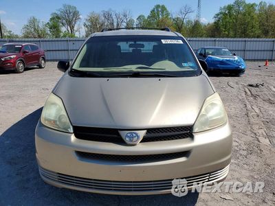 Piąte zdjęcie samochodu w środku: 2005 TOYOTA SIENNA LE 8 PASSENGER VIN:5TDZA23C95S295920 - miniatura
