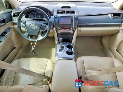 Zdjęcie 8 z 11 samochodu: 2014 TOYOTA CAMRY HYBRID XLE VIN:4T1BD1FK1EU103029 - miniatura