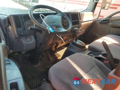 Zdjęcie 8 z 14 samochodu: 2016 ISUZU NPR VIN:JALB4W173G7F01740 - miniatura