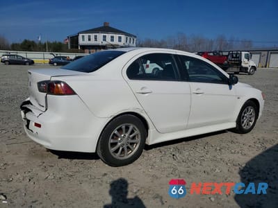 Trzecie zdjęcie samochodu z tyłu: 2011 MITSUBISHI LANCER ES VIN:JA32U2FU2BU001079 - miniatura