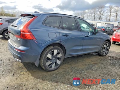 Trzecie zdjęcie samochodu z tyłu: 2024 VOLVO XC60 PLUS VIN:YV4H60DL6R1891759 - miniatura