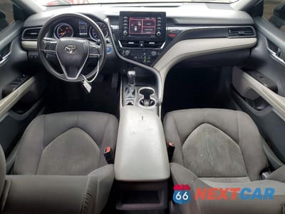 Zdjęcie 8 z 11 samochodu: 2021 TOYOTA CAMRY HYBRID LE VIN:4T1C31AKXMU556286 - miniatura