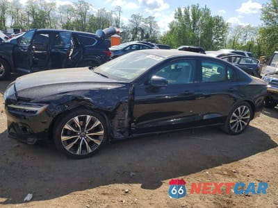 2019 VOLVO S60 T5 MOMENTUM 7JR102FK4KG001723 - główne zdjęcie licytacji z USA - miniatura