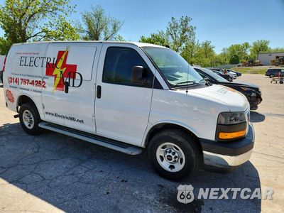 Czwarte zdjęcie samochodu z boku: 2023 GMC SAVANA G2500 VIN:1GTW7AFP2P1201855 - miniatura