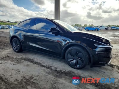 Czwarte zdjęcie samochodu z boku: 2026 TESLA MODEL Y VIN:7SAYGDEEXTA412877 - miniatura