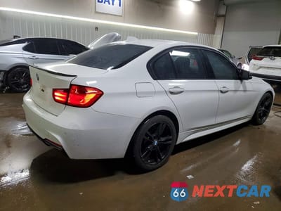 Trzecie zdjęcie samochodu z tyłu: 2013 BMW 328 XI SULEV VIN:WBA3B5C55DJ598644 - miniatura
