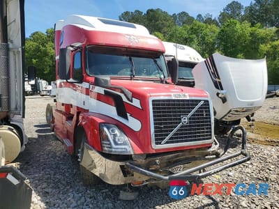 2012 VOLVO VNL SEMI TRUCK 4V4NC9EJ8CN553123 - główne zdjęcie licytacji z USA - miniatura