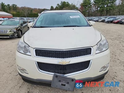 Piąte zdjęcie samochodu w środku: 2011 CHEVROLET TRAVERSE LT VIN:1GNKVGED0BJ401938 - miniatura