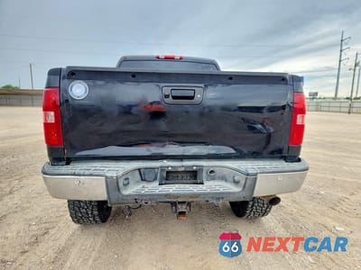 Zdjęcie 6 z 12 samochodu: 2010 CHEVROLET SILVERADO K1500 LTZ VIN:3GCRKTE2XAG297563 - miniatura