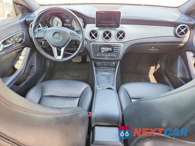 Zdjęcie 8 z 11 samochodu: 2014 MERCEDES-BENZ CLA 250 4MATIC VIN:WDDSJ4GB0EN154809 - miniatura