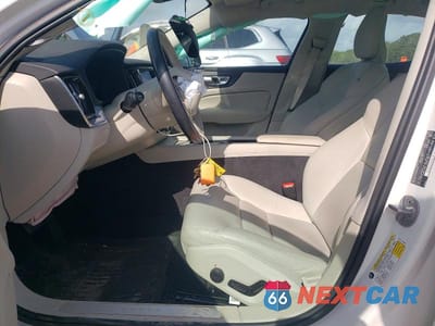 Zdjęcie 7 z 12 samochodu: 2024 VOLVO S60 CORE VIN:7JRL12TK0RG313218 - miniatura