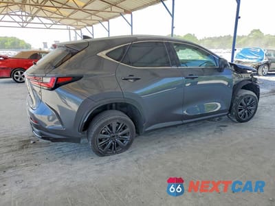 Trzecie zdjęcie samochodu z tyłu: 2025 LEXUS NX 350 LUXURY VIN:2T2HGCEZ3SC061855 - miniatura
