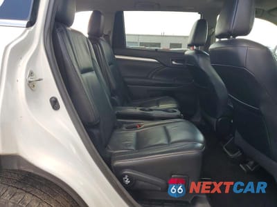 Zdjęcie 11 z 13 samochodu: 2018 TOYOTA HIGHLANDER XLE VIN:5TDJZRFH0JS525747 - miniatura