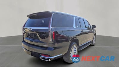 Czwarte zdjęcie samochodu z boku: 2021 CADILLAC ESCALADE ESV LUXURY VIN:1GYS3JKT9MR354057 - miniatura