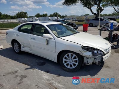 Czwarte zdjęcie samochodu z boku: 2004 LEXUS ES 330 VIN:JTHBA30G945006004 - miniatura