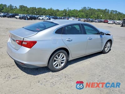 Trzecie zdjęcie samochodu z tyłu: 2017 CHEVROLET MALIBU LT VIN:1G1ZE5ST1HF100994 - miniatura