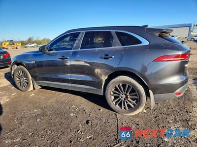 Drugie zdjęcie samochodu z przodu: 2019 JAGUAR F-PACE 25T PRESTIGE VIN:SADCK2FX5KA355383 - miniatura
