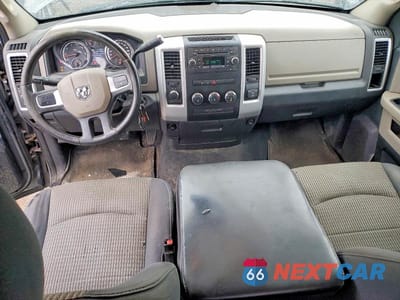Zdjęcie 8 z 12 samochodu: 2009 DODGE RAM 1500 VIN:1D3HV18T19S753585 - miniatura
