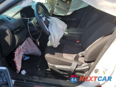 Zdjęcie 7 z 12 samochodu: 2023 NISSAN SENTRA SR VIN:3N1AB8DV1PY270022 - miniatura