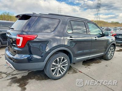 Trzecie zdjęcie samochodu z tyłu: 2016 FORD EXPLORER PLATINUM VIN:1FM5K8HT2GGC03319 - miniatura
