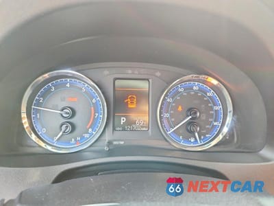Zdjęcie 9 z 12 samochodu: 2019 TOYOTA COROLLA LE VIN:2T1BURHE2KC146989 - miniatura