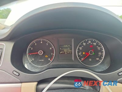 Zdjęcie 9 z 12 samochodu: 2013 VOLKSWAGEN JETTA SE VIN:3VWDX7AJXDM286257 - miniatura