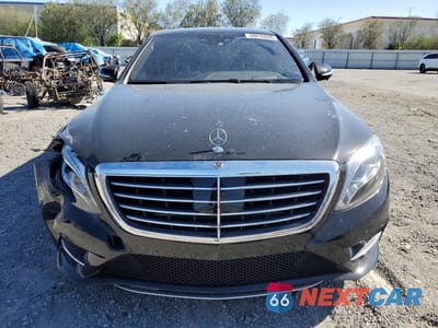 Piąte zdjęcie samochodu w środku: 2015 MERCEDES-BENZ S 550 VIN:WDDUG8CB4FA166409 - miniatura