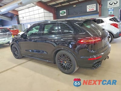 Drugie zdjęcie samochodu z przodu: 2016 PORSCHE CAYENNE GTS VIN:WP1AD2A28GLA80305 - miniatura