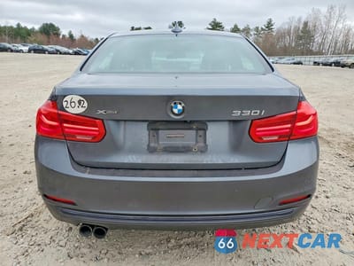 Zdjęcie 6 z 12 samochodu: 2017 BMW 330 XI VIN:WBA8D9G3XHNU64517 - miniatura