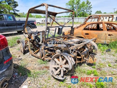 Trzecie zdjęcie samochodu z tyłu: 2018 CAN-AM DEFENDER UTILITY VEHICLE VIN:3JBUKAP43JK002090 - miniatura