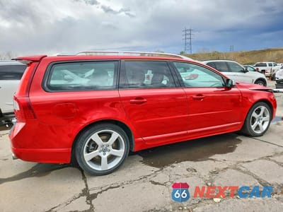 Trzecie zdjęcie samochodu z tyłu: 2010 VOLVO V70 3.2 VIN:YV1982BW5A1123618 - miniatura